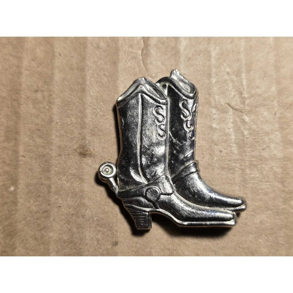 Silver Tone Western Cowboy Boots with Spurs Lapel Vest Hat Pin E24